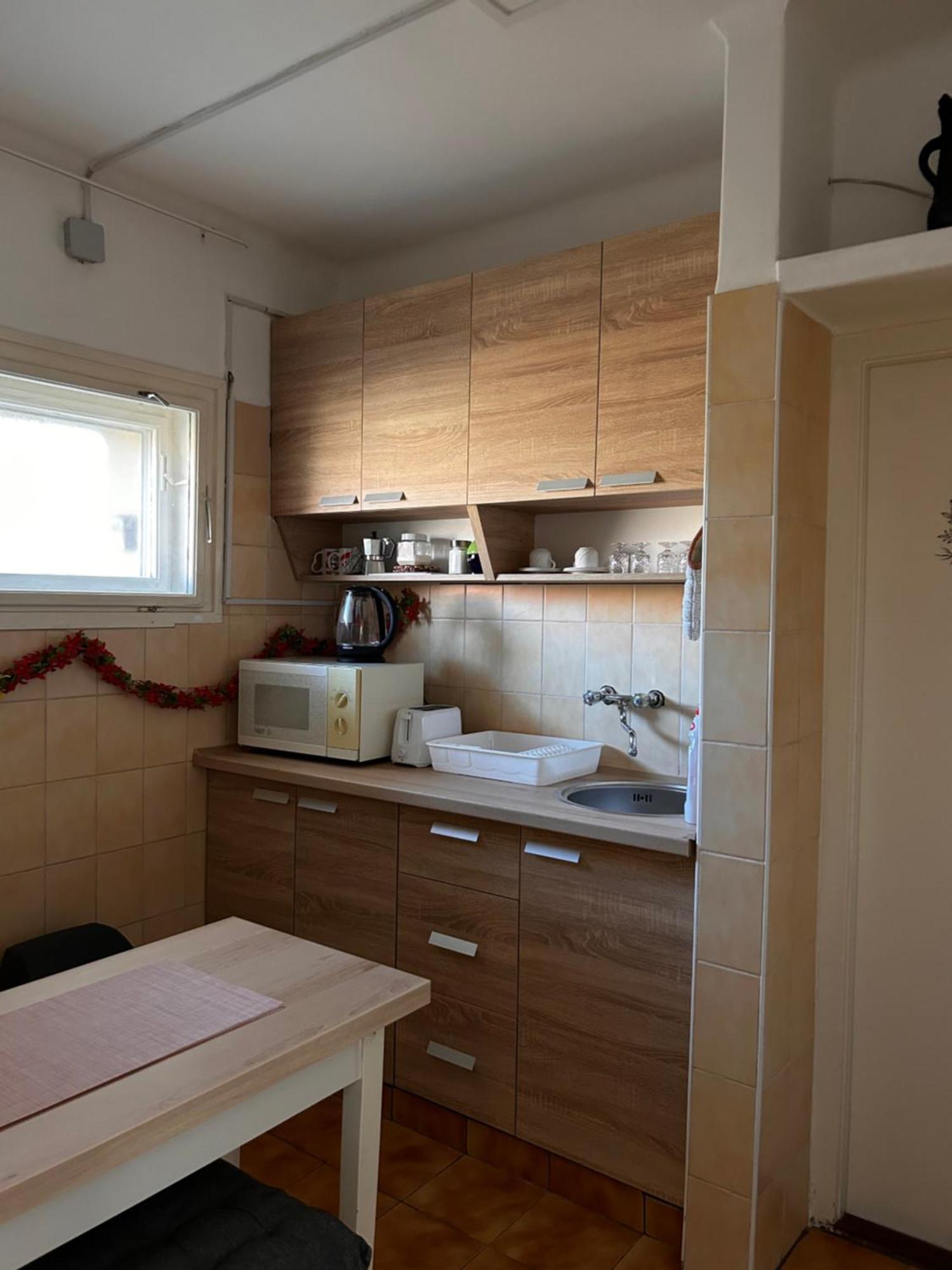 Cozy Apartment In The City Centre Next To Dom Square Szeged Luaran gambar
